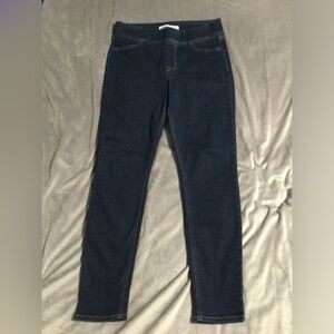 Old Navy Rockstar Super Skinny Jeggings 2 Pocket Mid-Rise Indigo Jeans.👖